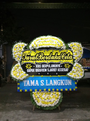 Papan Bunga Duka di Pahoman